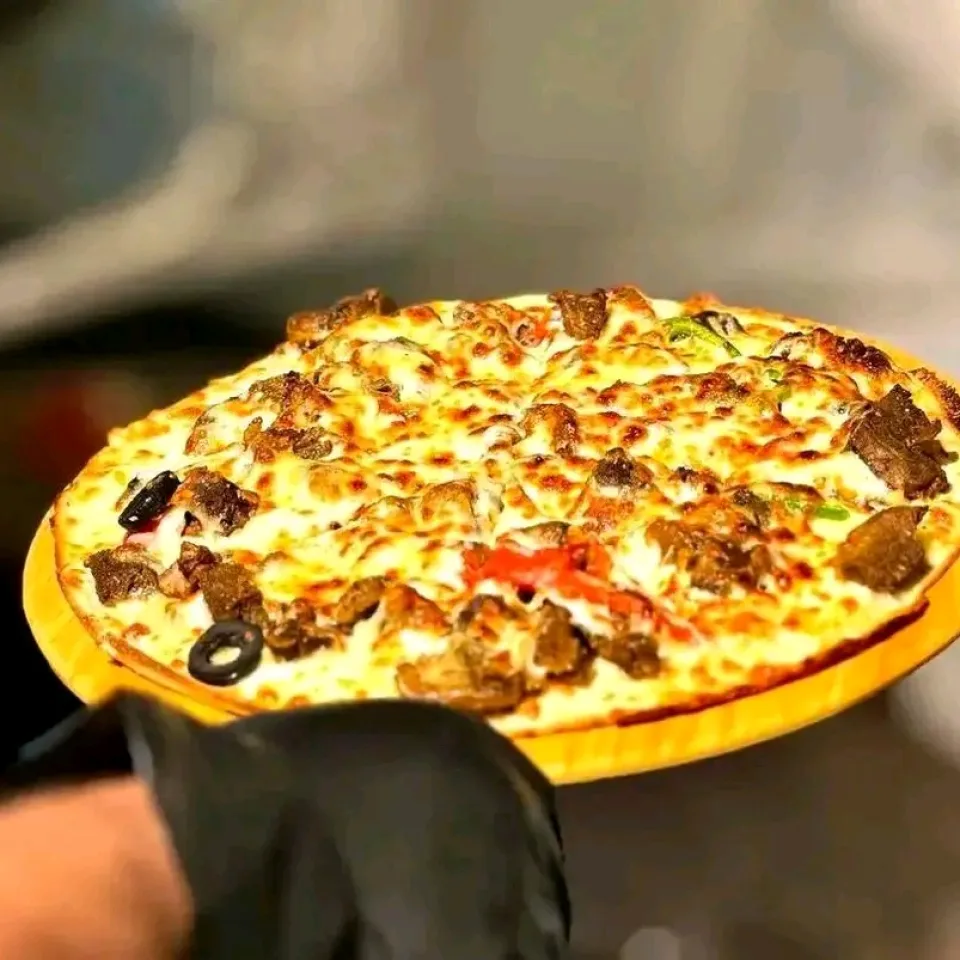 بيتزا قلاية لحم