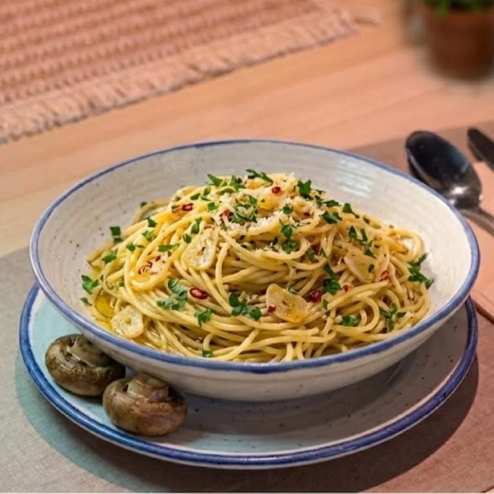 أليو أوليو - Aglio Olio